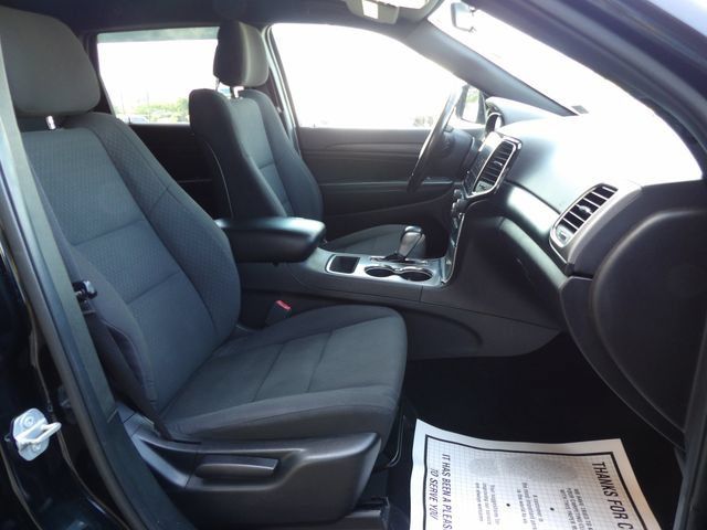 Used 2020 Jeep Grand Cherokee Laredo AWD/4WD image 11