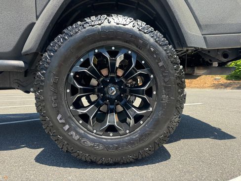 Used 2022 Jeep Gladiator Sport AWD/4WD image 68