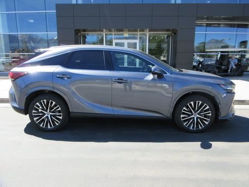 Used 2023 Lexus RX 350 Premium Plus w/ Accessory Package (Z1) AWD/4WD image 11