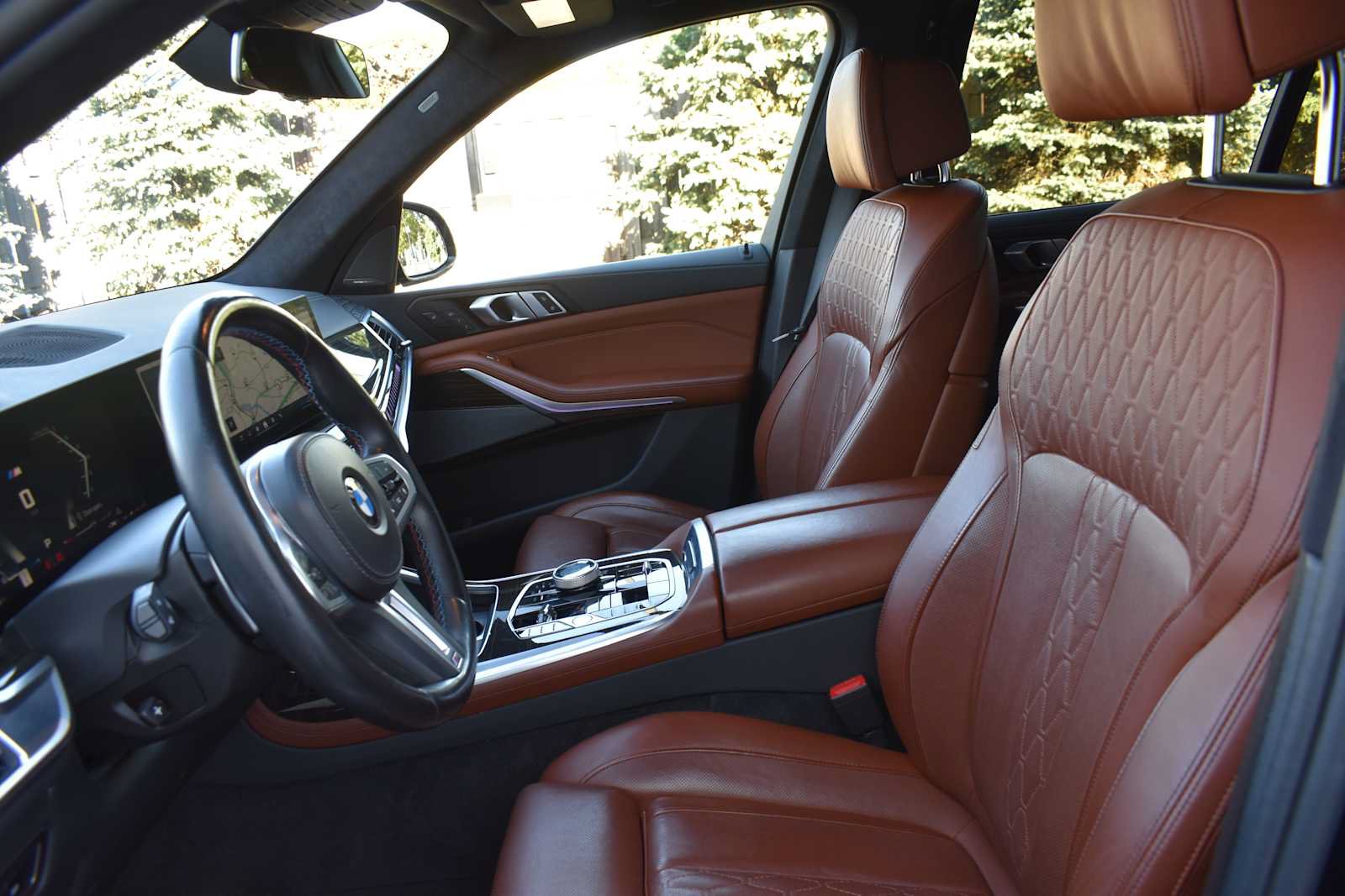 Used 2024 BMW X7 M60i w/ Executive Package AWD/4WD image 19