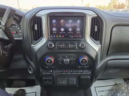 Used 2022 Chevrolet Silverado 2500 LT w/ Texas Edition AWD/4WD image 23
