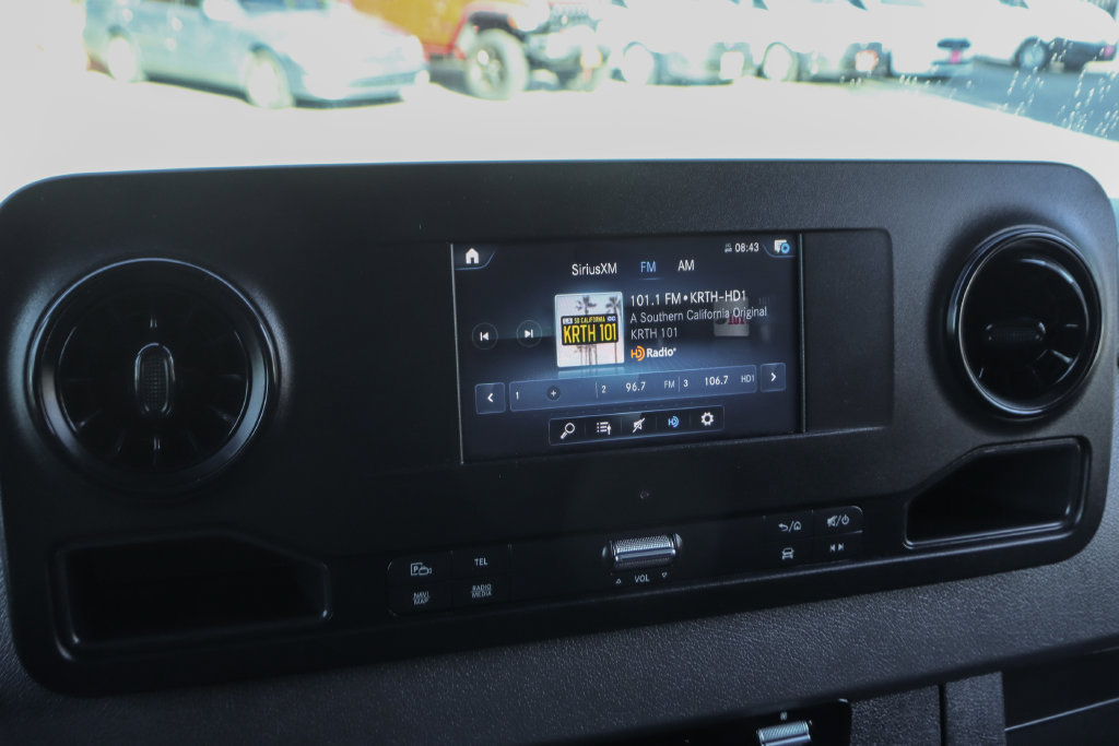 Used 2023 Mercedes-Benz Sprinter 2500 w/ Acoustic Package image 30