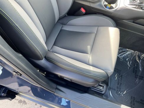 Certified 2025 Subaru Outback Onyx Edition XT image 30