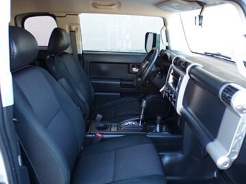 Used 2007 Toyota FJ Cruiser 4WD image 23