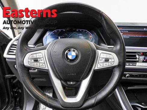 Used 2022 BMW X7 xDrive40i w/ Premium Package AWD/4WD image 10