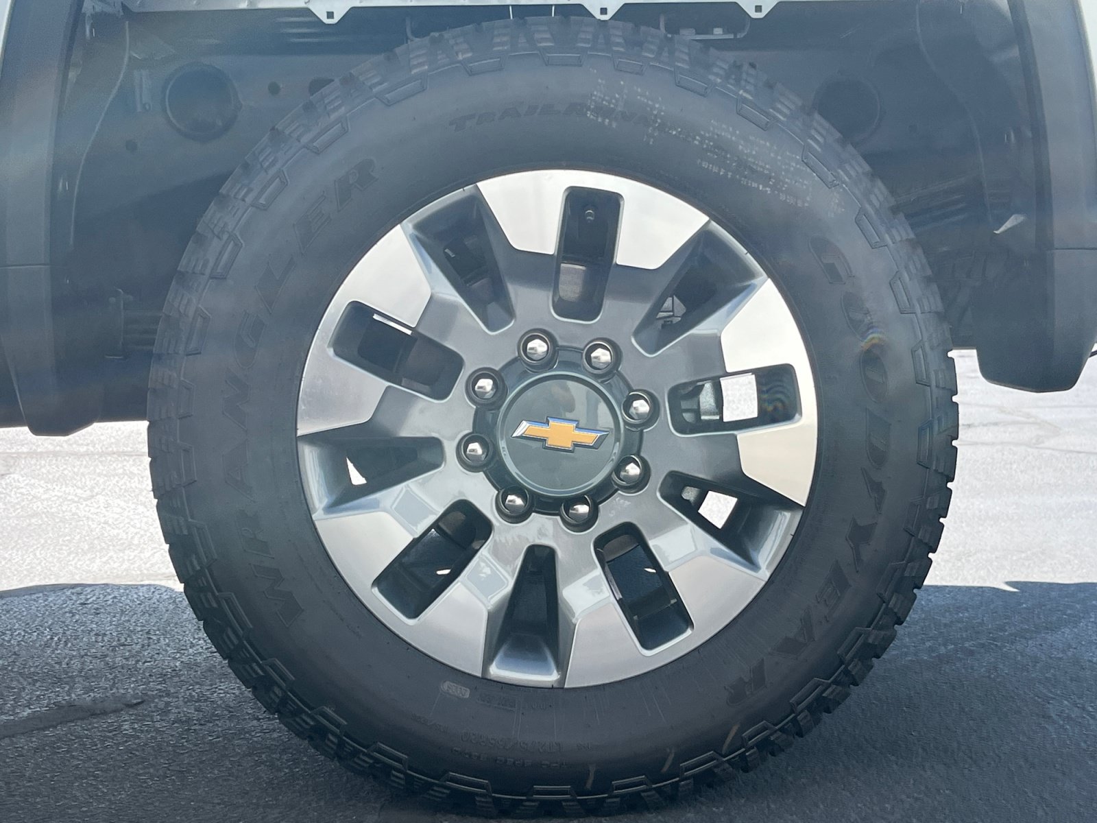 New 2026 Chevrolet Silverado 2500 Custom w/ Custom Value Package AWD/4WD image 26