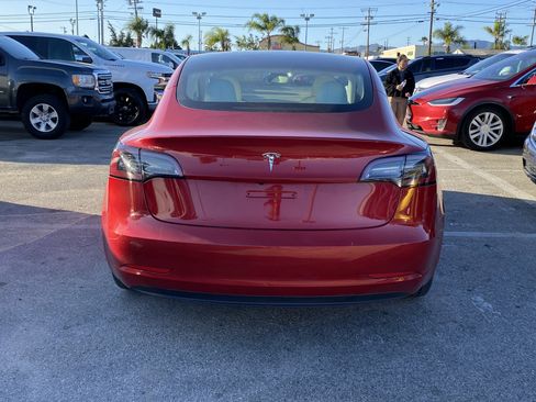 Used 2023 Tesla Model 3 Standard Range image 11