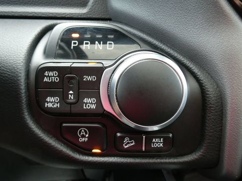 Used 2022 RAM 1500 Big Horn AWD/4WD image 29