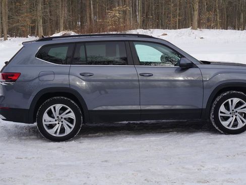 Used 2021 Volkswagen Atlas SE image 6