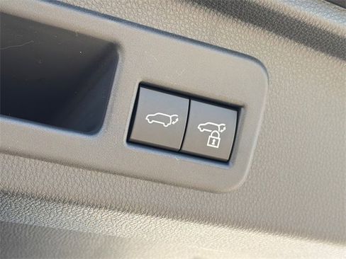 New 2025 Toyota 4Runner Limited image 11