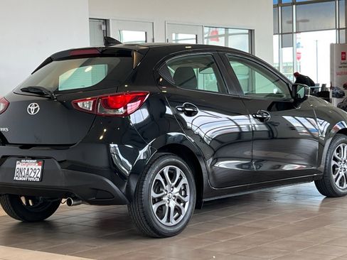 Certified 2020 Toyota Yaris LE image 4