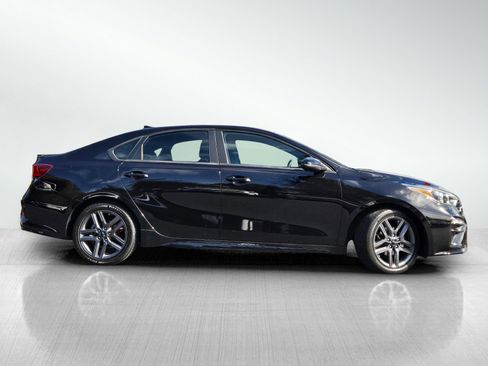 Certified 2021 Kia Forte GT-Line image 3