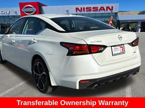 Certified 2025 Nissan Altima 2.5 SR AWD/4WD image 5