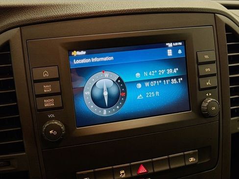 Used 2023 Mercedes-Benz Metris Passenger image 13