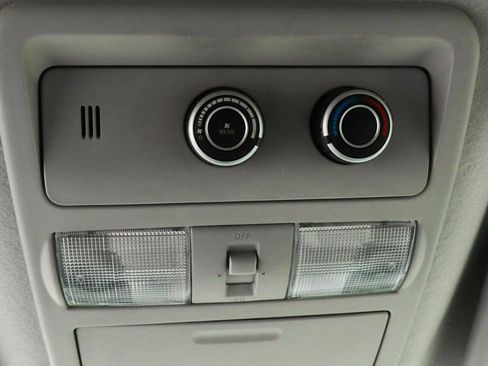 Used 2020 Nissan NV 3500 SL RWD image 27
