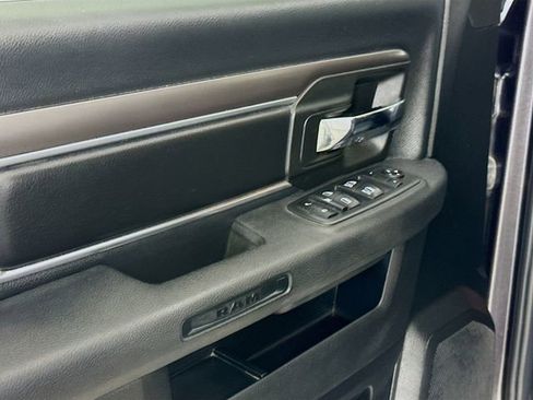 Used 2021 RAM 1500 Classic Warlock w/ Electronics Group image 17