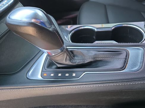 Used 2021 Cadillac CT4 Luxury w/ Cold Weather Package image 21