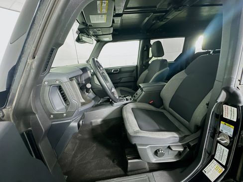 Used 2025 Ford Bronco Big Bend AWD/4WD image 13