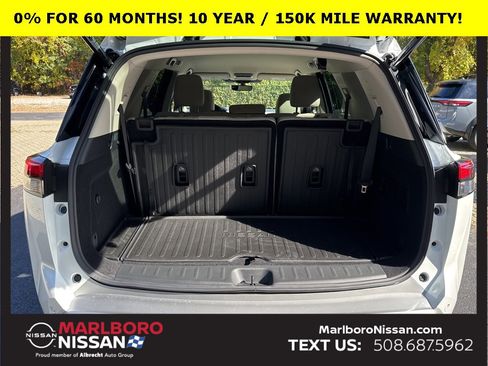 New 2025 Nissan Pathfinder SL w/ Cargo Package image 13