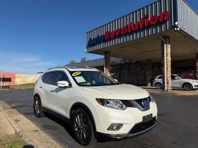 Used 2016 Nissan Rogue SL w/ SL Premium Package