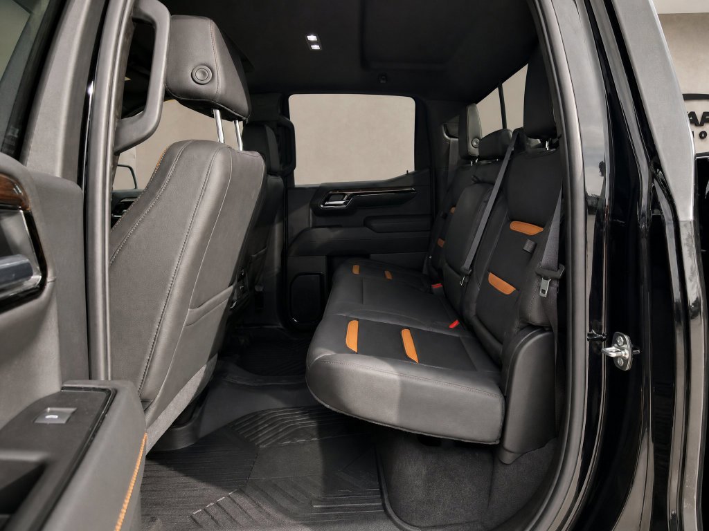 Used 2026 GMC Sierra 1500 AT4 w/ AT4 Premium Package AWD/4WD image 12