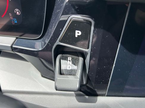 Certified 2025 Porsche Macan 4S Electric image 35