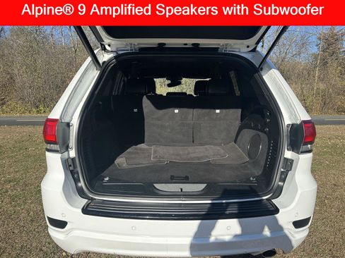 Used 2018 Jeep Grand Cherokee Altitude image 4