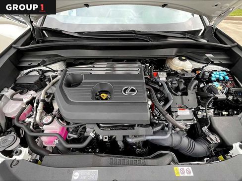 Certified 2025 Lexus UX 300h FWD image 28