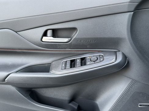New 2026 Nissan Sentra SR w/ SR Premium Package FWD image 11
