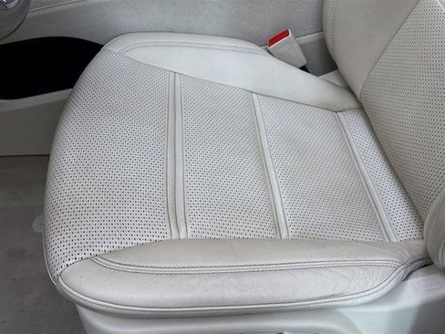 Used 2022 Cadillac Escalade ESV Sport Platinum w/ Heavy-Duty Trailer Package image 23