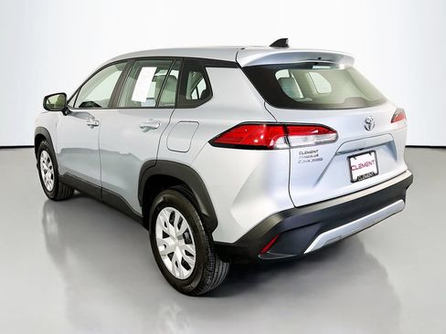 Used 2023 Toyota Corolla Cross L FWD image 9
