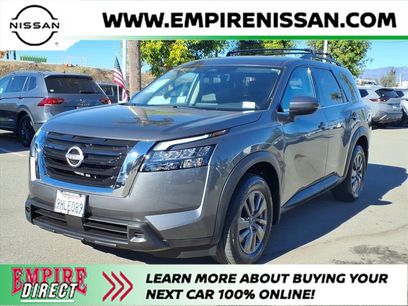 Used 2023 Nissan Pathfinder SV
