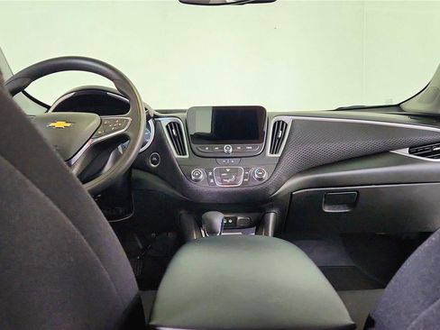 Used 2024 Chevrolet Malibu LS w/ Driver Confidence Package image 29