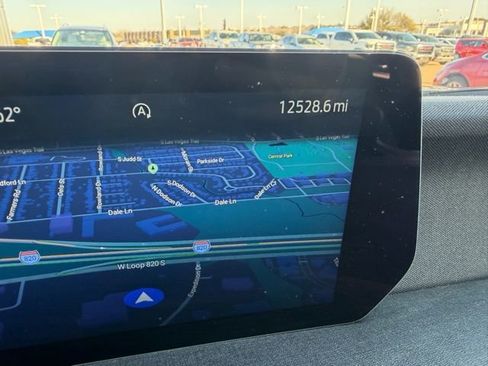 Used 2025 Ford Expedition Max Active image 10