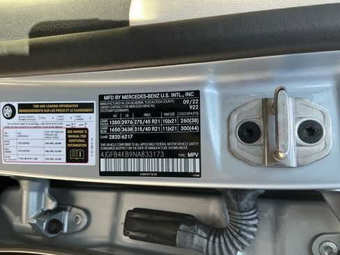 Used 2022 Mercedes-Benz GLE 350 4MATIC image 25