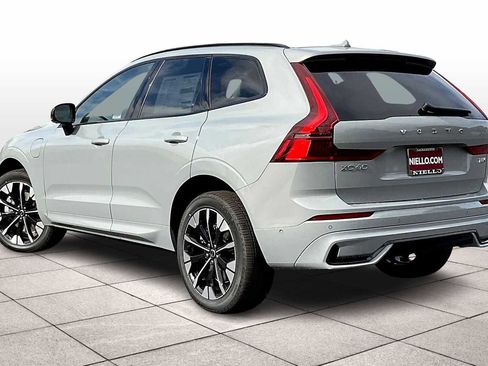 New 2026 Volvo XC60 T8 Plus w/ Climate Package image 3