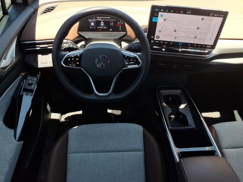 Certified 2025 Volkswagen ID.4 Pro RWD image 22