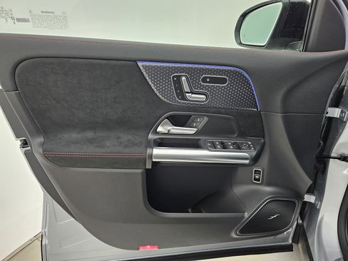 New 2026 Mercedes-Benz GLA 35 AMG 4MATIC image 13