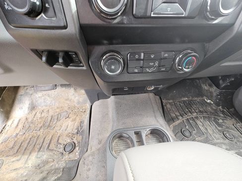 Used 2019 Ford F250 XL w/ STX Appearance Package AWD/4WD image 22