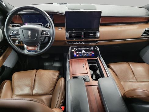 Used 2023 Lincoln Navigator Reserve AWD/4WD image 35