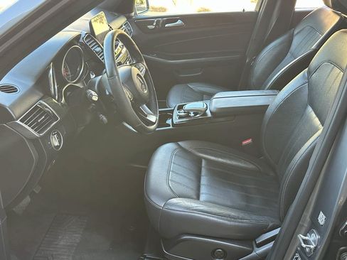 Used 2018 Mercedes-Benz GLE 350 w/ Premium 1 Package image 21