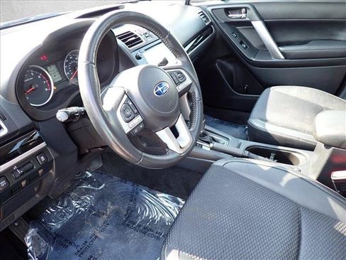 Used 2018 Subaru Forester 2.5i Premium AWD/4WD image 10