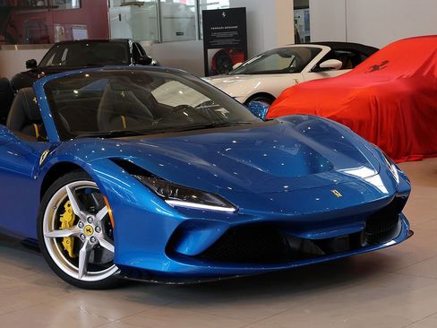 Certified 2021 Ferrari F8 Tributo image 8