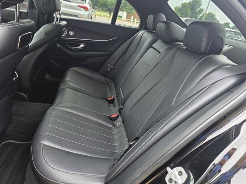 Used 2019 Mercedes-Benz E 300 image 25