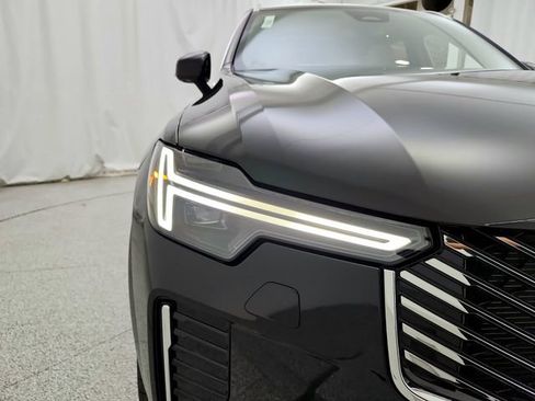 New 2026 Volvo XC90 B5 Plus w/ Protection Package image 30