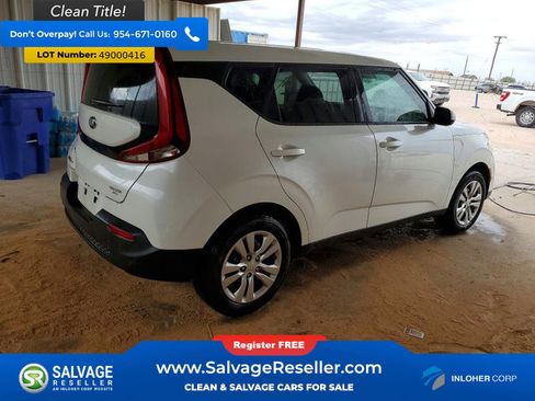 Used 2020 Kia Soul LX image 4