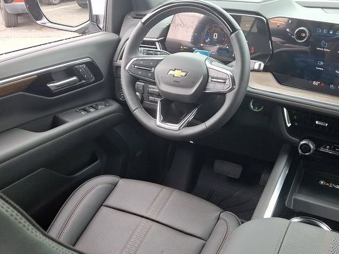New 2026 Chevrolet Tahoe High Country AWD/4WD image 10