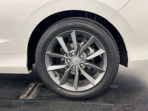 Certified 2019 Honda Civic EX image 28