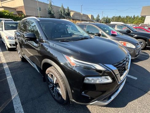 Used 2021 Nissan Rogue Platinum AWD/4WD image 3