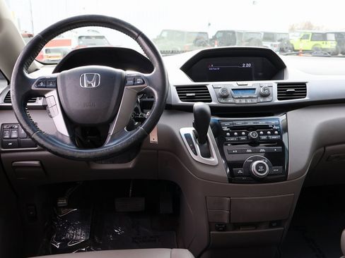 Used 2013 Honda Odyssey EX-L image 18